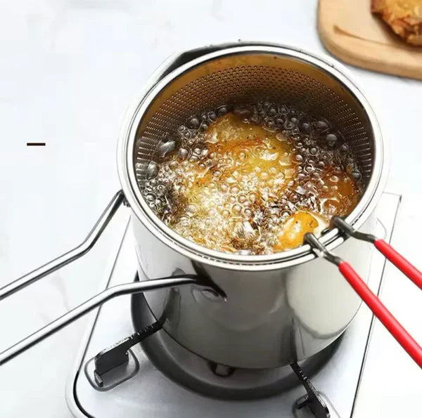 Stainless Steel 1.2L Deep Fryer Pot with Strainer & Heatproof Handle