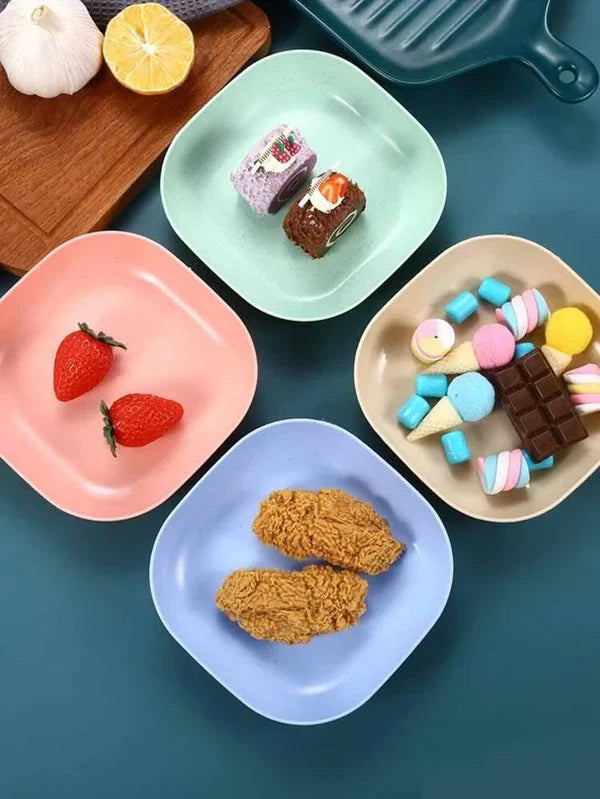 Set of 10 Reusable Plastic Plates with Stand – Food Serving Dish Rack Combo