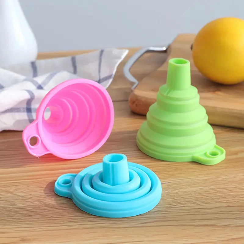 Flexible Silicone Foldable Kitchen Funnel – Space-Saving & Easy Pouring