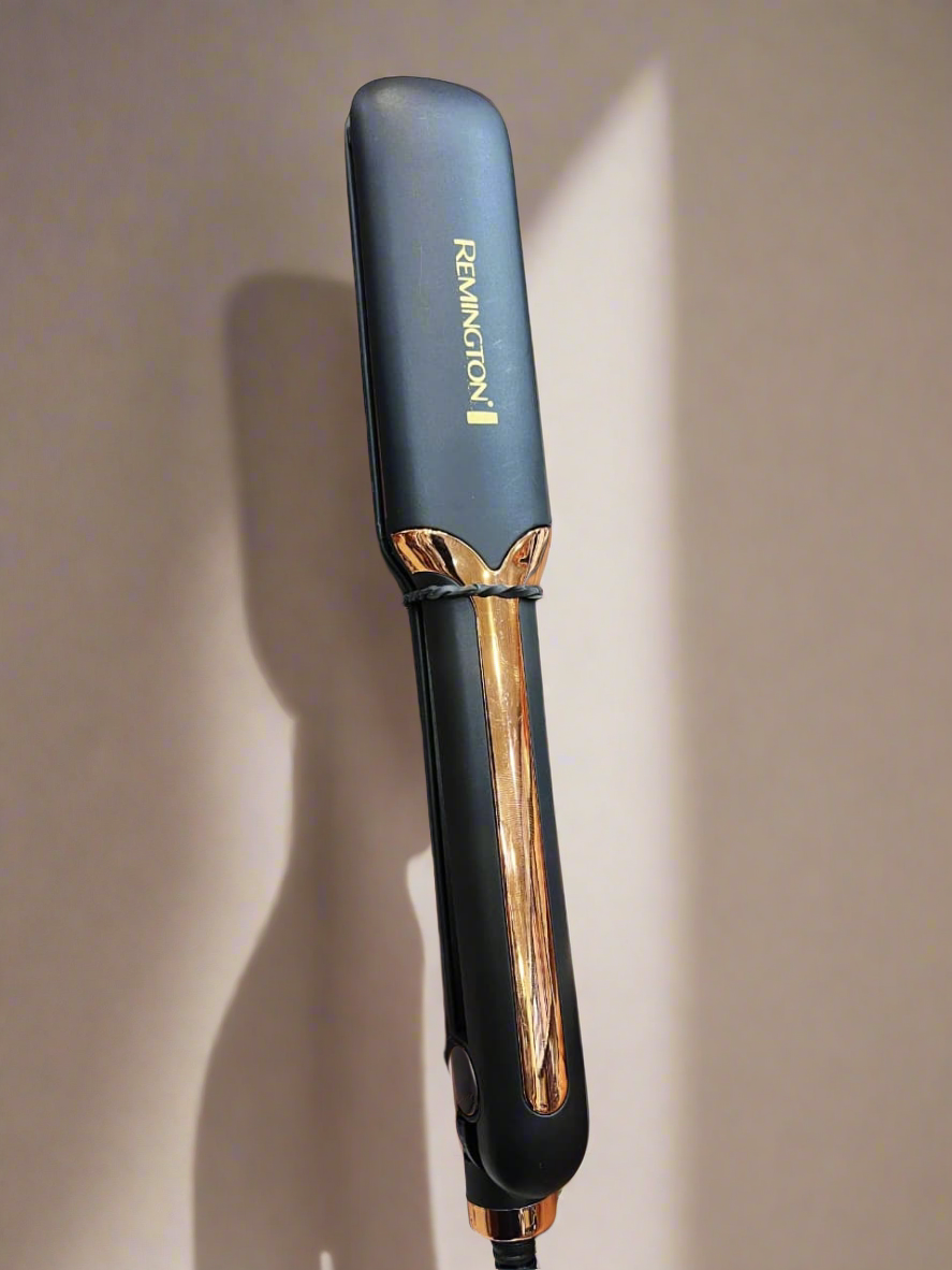 Remington I-Silk Hair Straightener – Premium Professional Hair Styling Tool in Pakistan