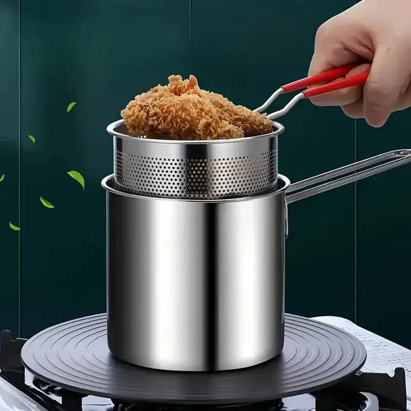 Stainless Steel 1.2L Deep Fryer Pot with Strainer & Heatproof Handle