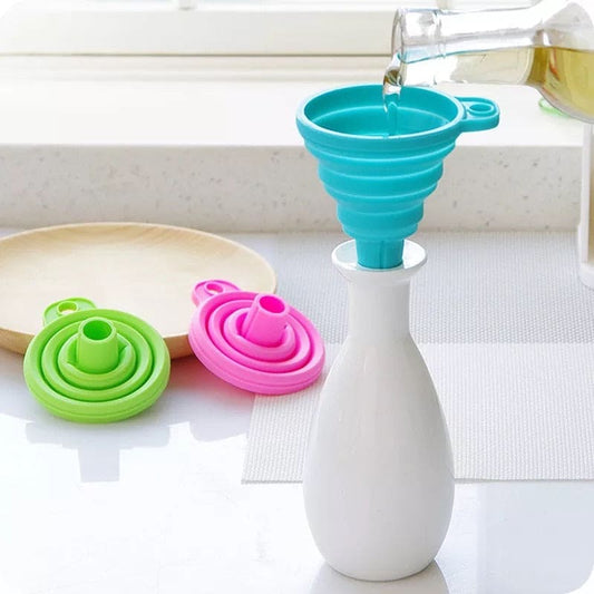 Flexible Silicone Foldable Kitchen Funnel – Space-Saving & Easy Pouring