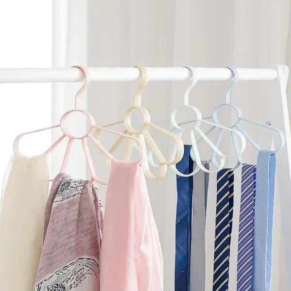 Flower Shaped Hijab & Scarf Organizer – 5 Rings Space-Saving Hanger for Wardrobe & Closet in Pakistan