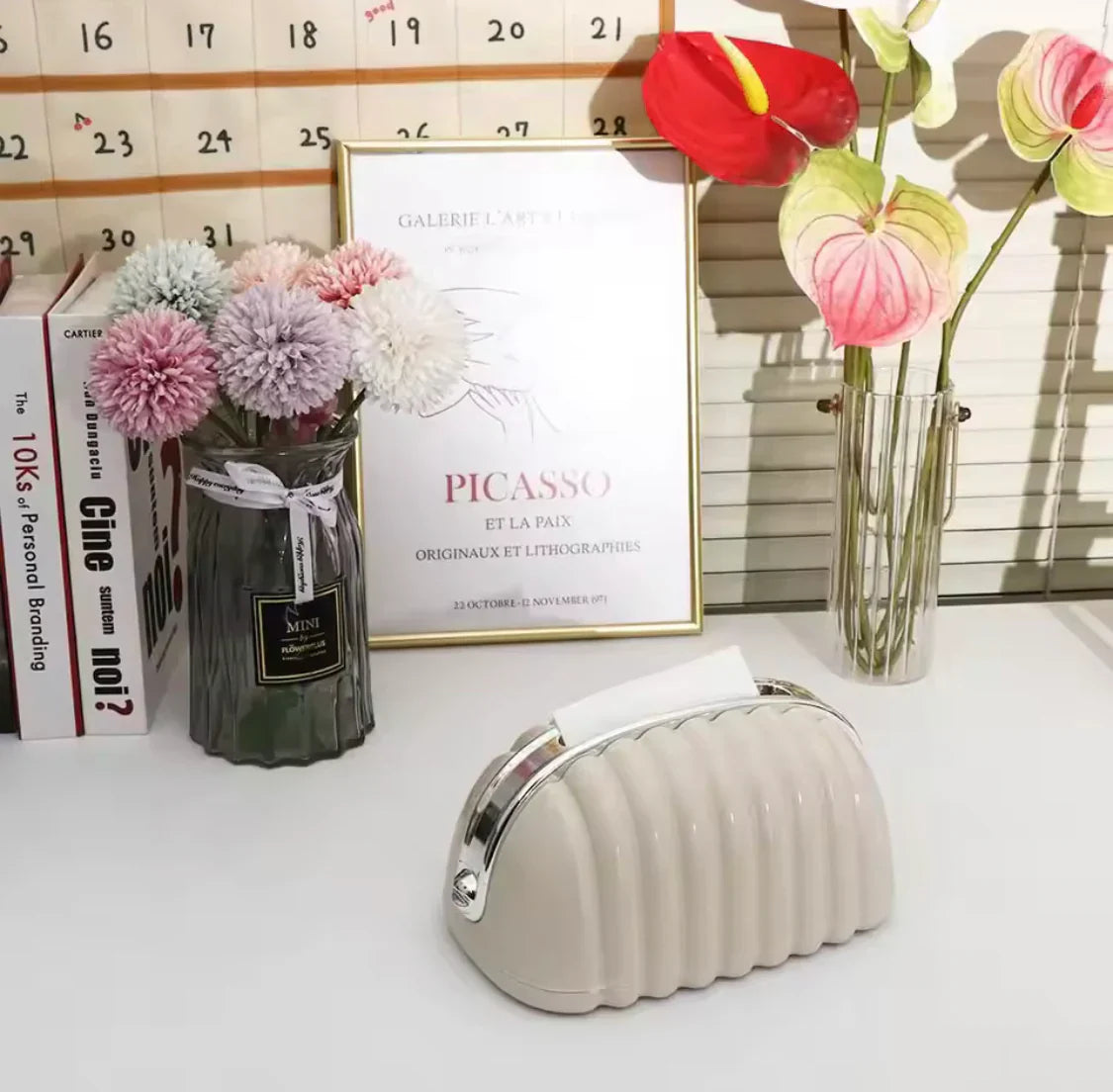 Luxury Creative Shell Tissue Box – Bread Style Decorative Napkin Holder for Tea Table & Living Room Décor