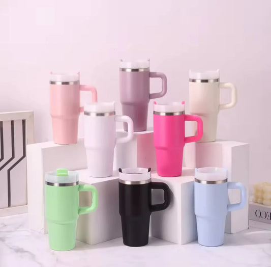 Cute Trendy Mini Tumbler with Handle – 550ml Stainless Steel Insulated Quencher Cup for Hot & Cold Drinks