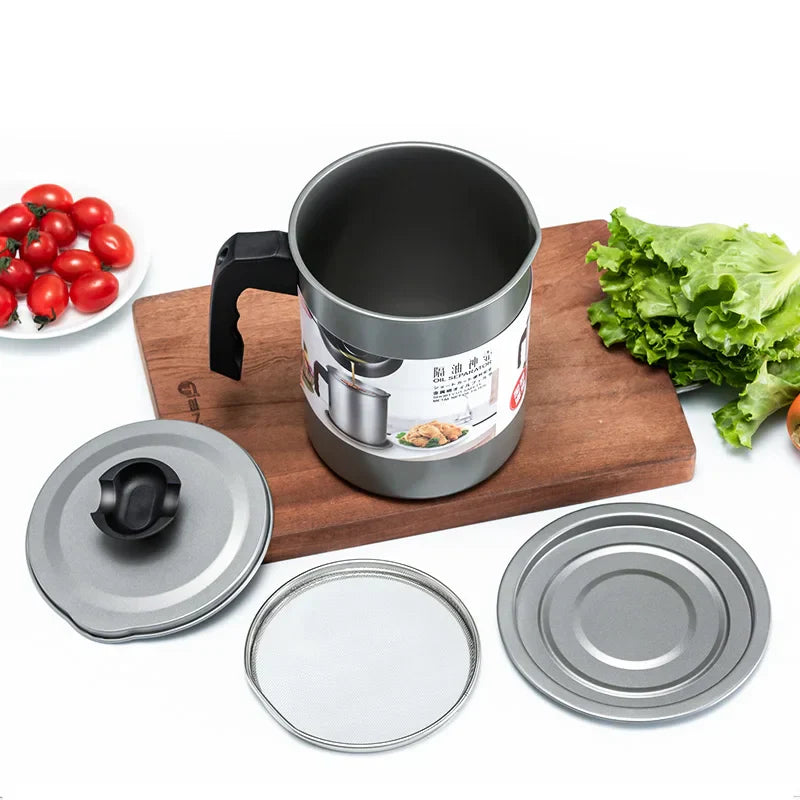 1.4L Stainless Steel Oil Filter Pot – With Lid, Strainer & Drip-Free Spout