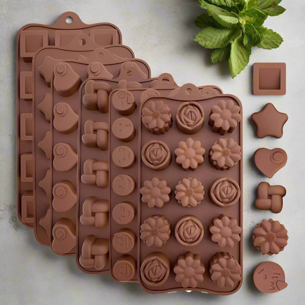 Silicone Chocolate Mold – Flexible & Non-Stick Baking Tray (Random Designs)