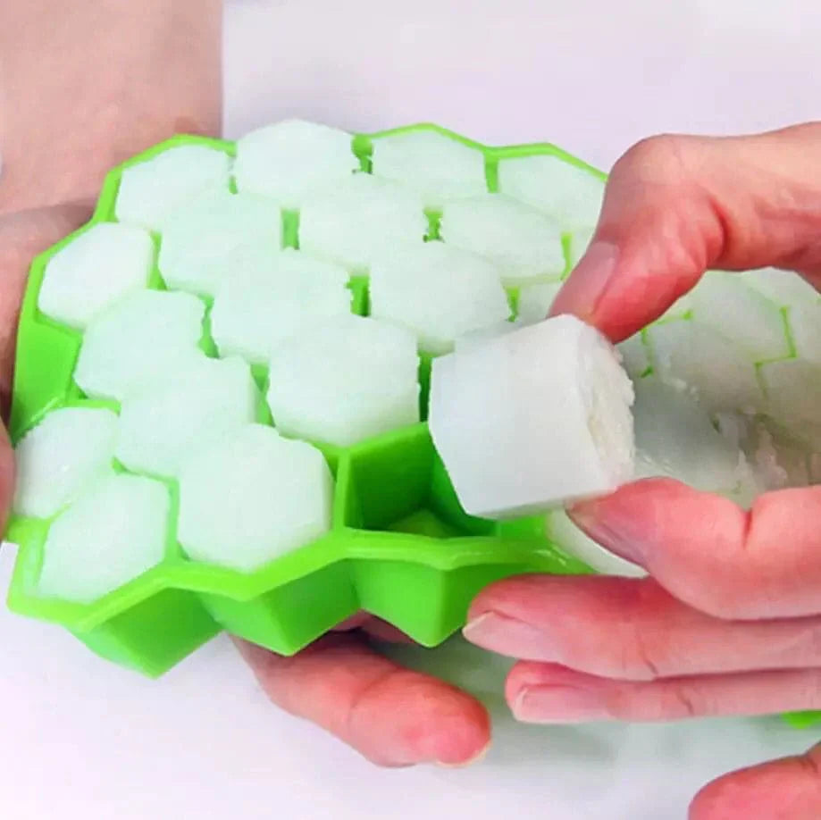 Silicone Honeycomb Ice Cube Tray with Lid – 37 Cells (Flexible & BPA-Free)