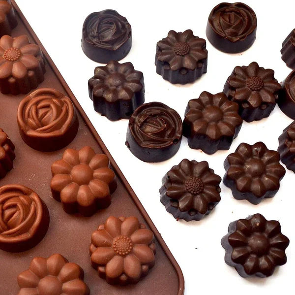 Silicone Chocolate Mold – Flexible & Non-Stick Baking Tray (Random Designs)